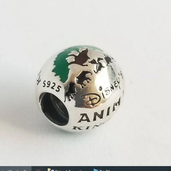 **ONLY 2 LEFT** Pandora Disney's Animal Kingdom Charm - Picture 3 of 4